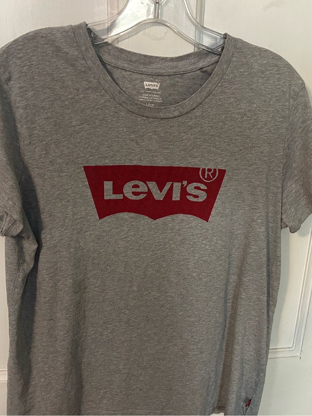 Levi's Gray Short Sleeve Tee with Red Logo